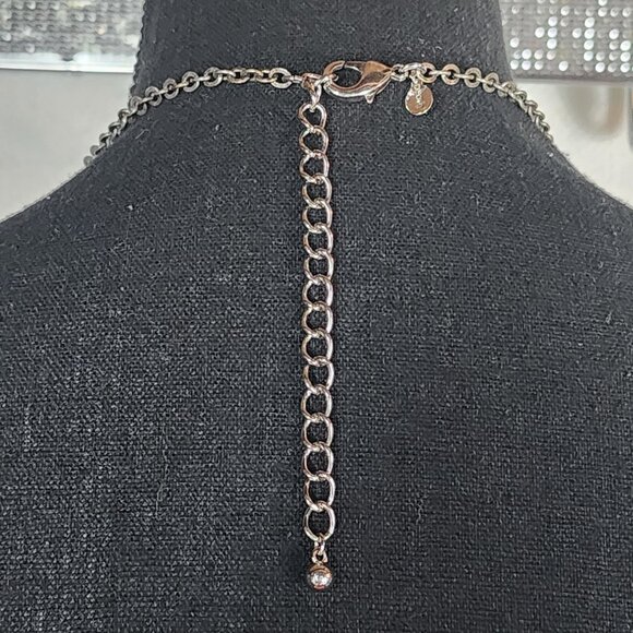 Chico's Vintage Silver Tone Abstract Stone Circle Duo 16.25" Pendant Necklace - Picture 7 of 16